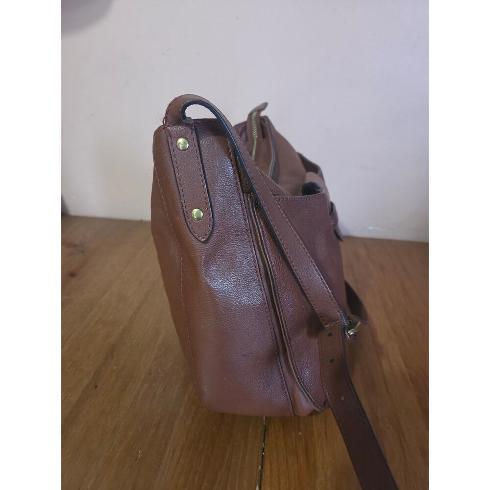 FRYE Olivia Large Leather Crossbody Shoulder Bag Cognac Super Nice!! - Picture 6 of 11